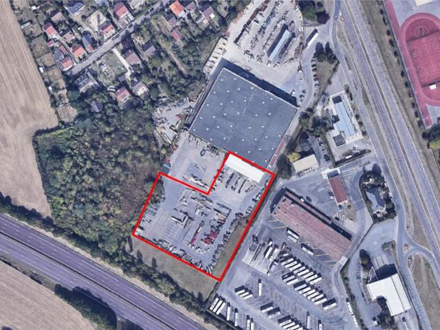 Location local d'activité Ecquevilly Proche A13 et Transilien