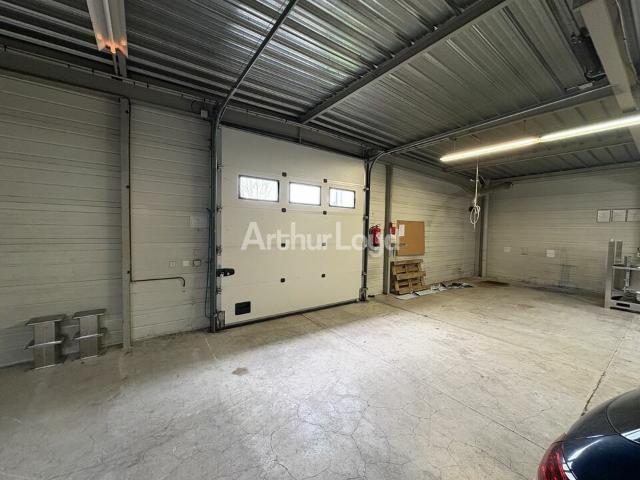 Location local d'activité Épernay Accès transports en commun