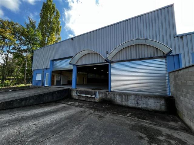 Location local d'activité Fegersheim 2 quais + bureaux