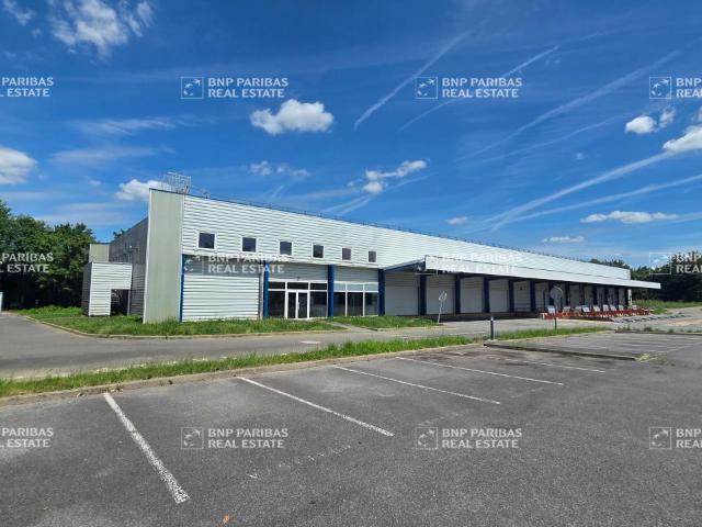 Location local d'activité Ferrières en Brie Proche A4