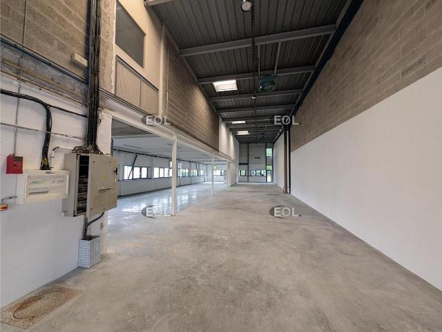 Location local d'activité Fresnes Proche Rungis Orly