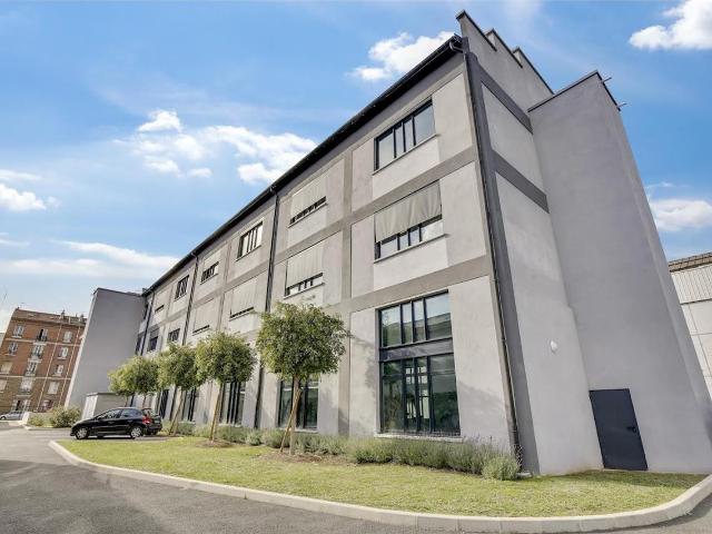 Location local d'activité Ivry sur Seine Proche Paris et transports