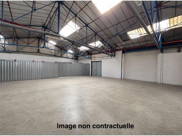 Location local d'activité La Chapelle en Serval Axe Senlis Paris