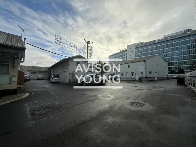 Location local d'activité La Plaine Saint Denis RER D & A86