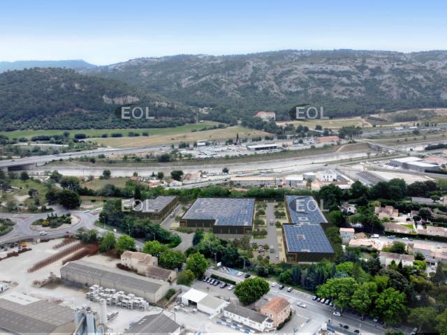 Location local d'activité Lamanon Accès rapide A7