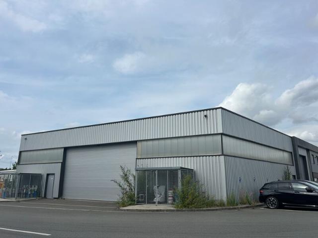 Location local d'activité Lesquin Parc sécurisé Accès A22 A23
