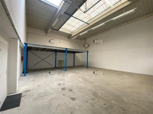 Location local d'activité Lieusaint Proche A5 et RER D