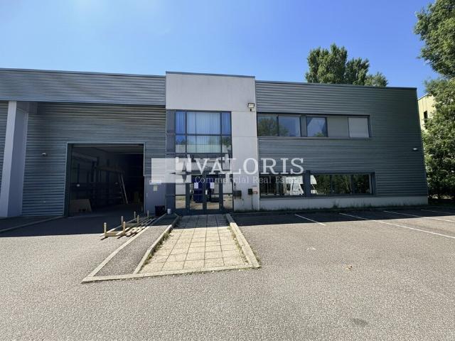Location local d'activité Limonest Techlid Proche transports