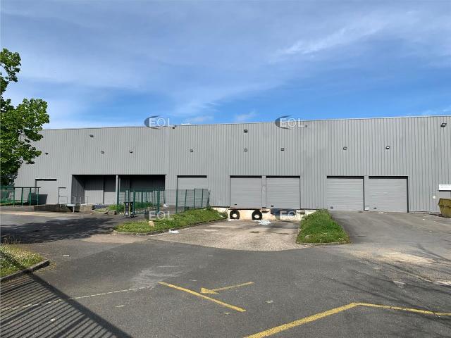 Location local d'activité Lisses Proche A6 et RN104