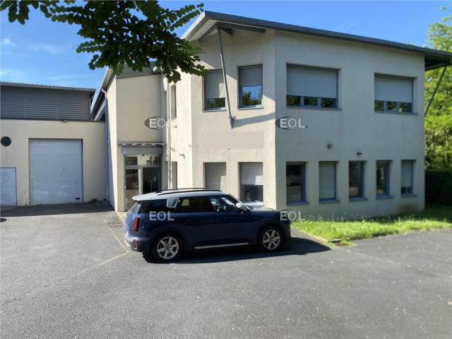 Location local d'activité Lissieu Proche gare Dommartin Lissieu