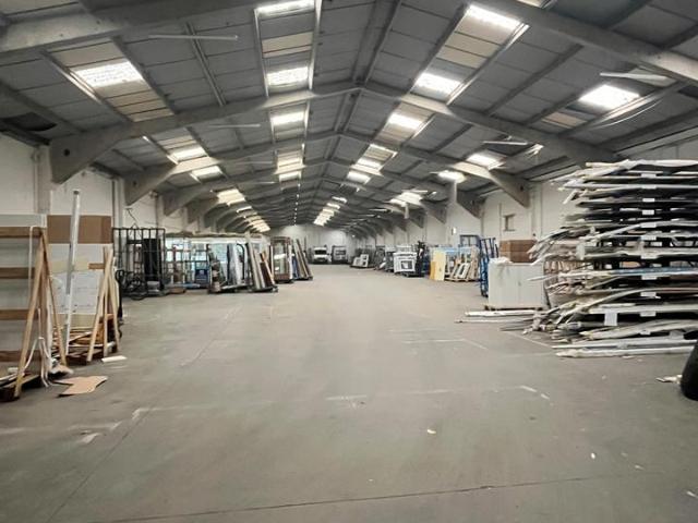 Location local d'activité Montdidier Zone industrielle Roseraie