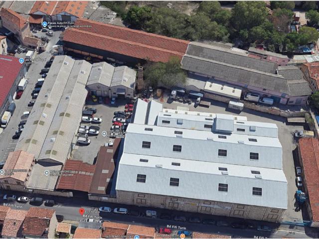 Location local d'activité Marseille 10 Proche A50
