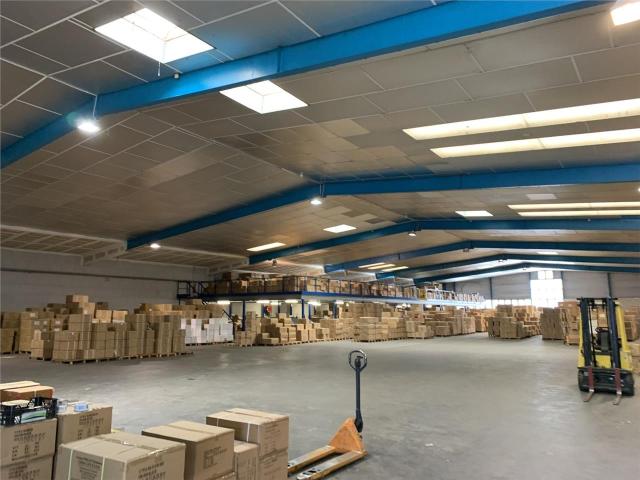 Location local d'activité Marseille 11 Proche A50 et L2