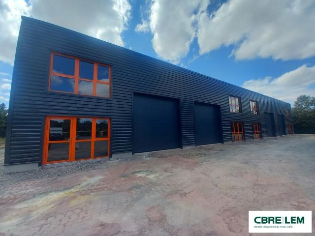 Location local d'activité neuf Thaon ZA ouest Caen