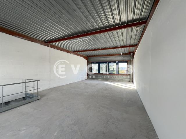 Location local d'activité Neuilly Plaisance Proche A86 et RER