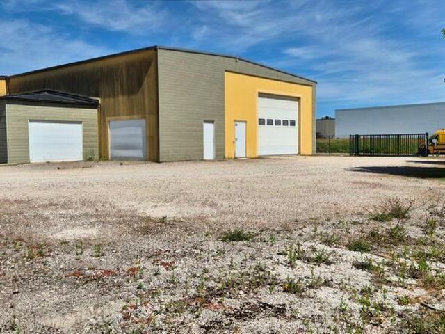 Location local d'activité Nuits Saint Georges Espace extérieur inclus