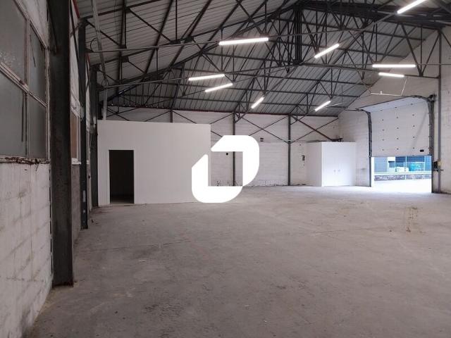 Location local d'activité Saint Herblain Proche Atlantis et axes routiers