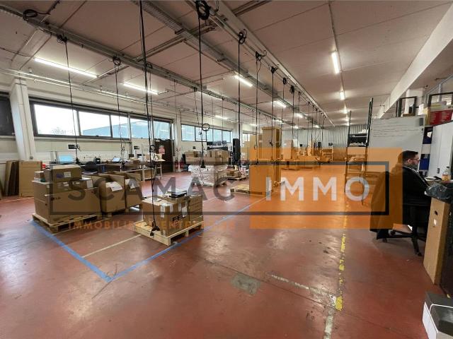Location local d'activité Saint Thibault des Vignes Nœud A104 A4