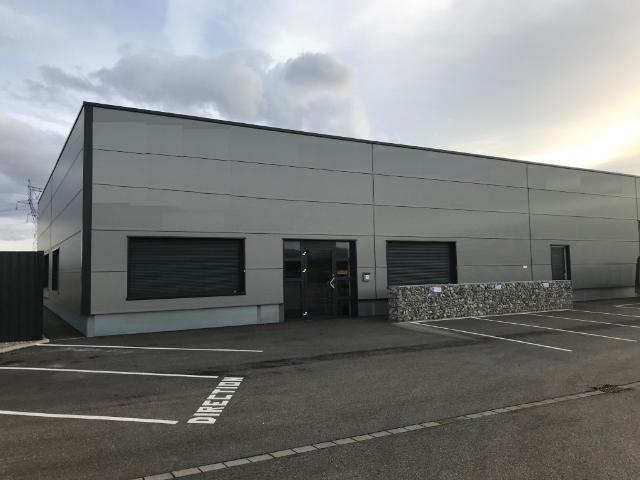 Location local d'activité Sainte Croix en Plaine Accès PL sécurisé