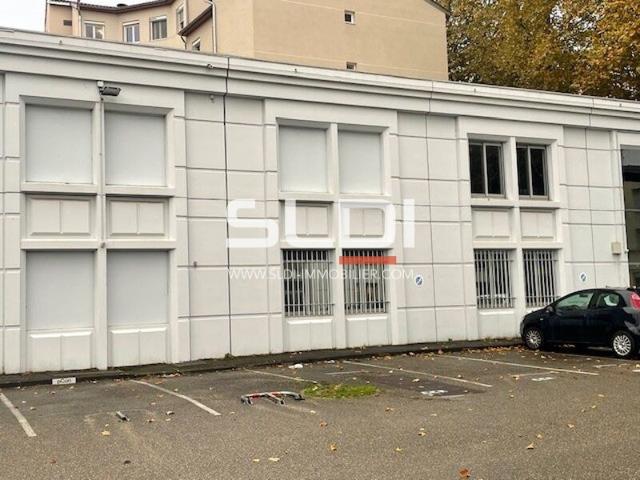 Location local d'activité Parc Gratte Ciel Villeurbanne Proche métro