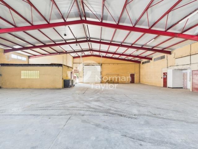 Location local d'activité Perpignan Accès rocade et A9