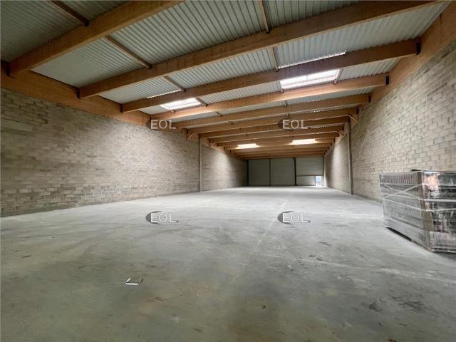Location local d'activité Puiseux en France Accès RER D et N104