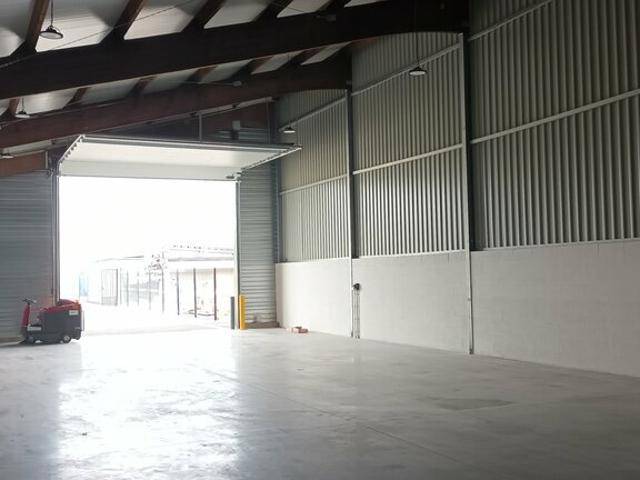 Location local d'activité rénové Bolbec Accès A29
