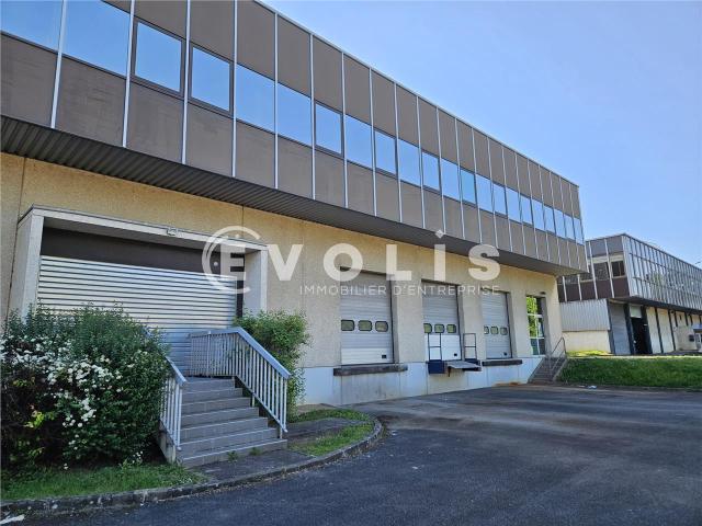 Location local d'activité Wissous Proche RER B et C