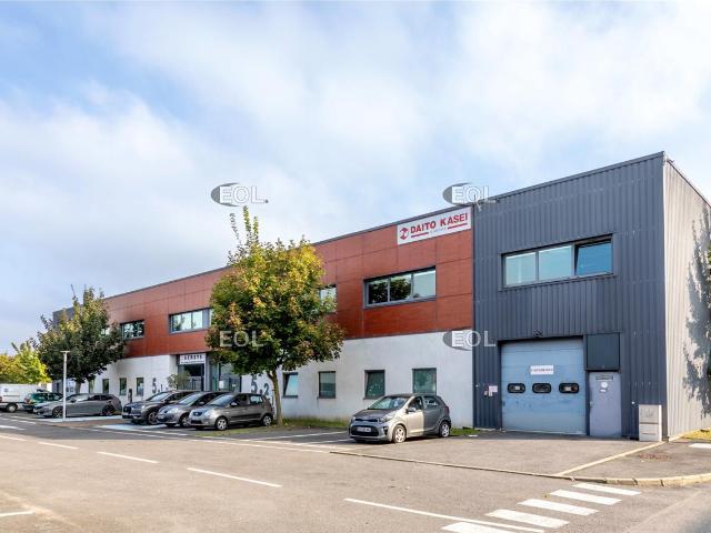 Location local d'activité Taverny Accès A115 A15 et transports