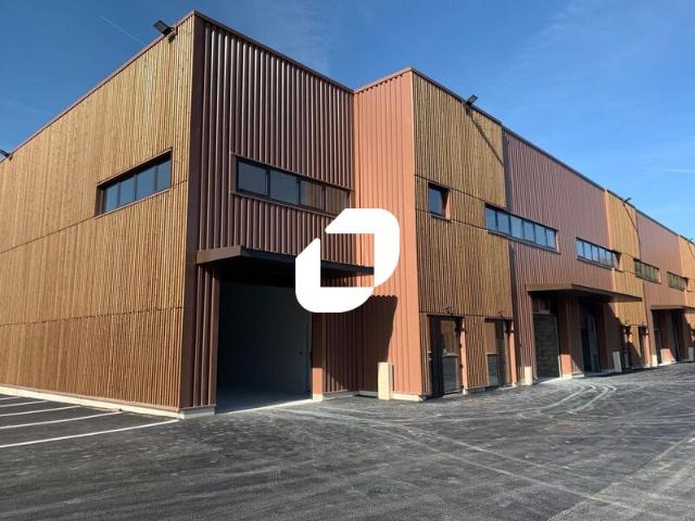 Location local d'activité Taverny Proche A115 et A15