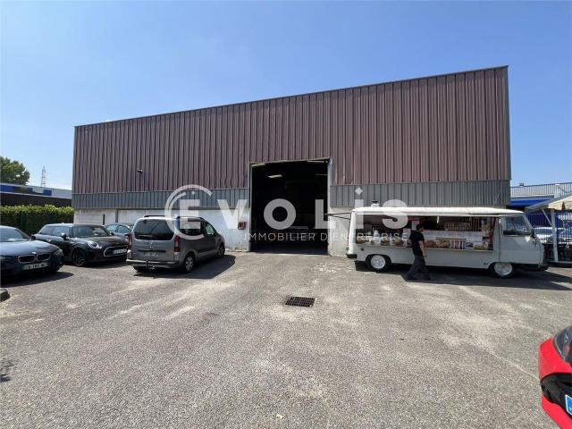 Location local d'activité Vaulx en Velin Proche rocades et transports