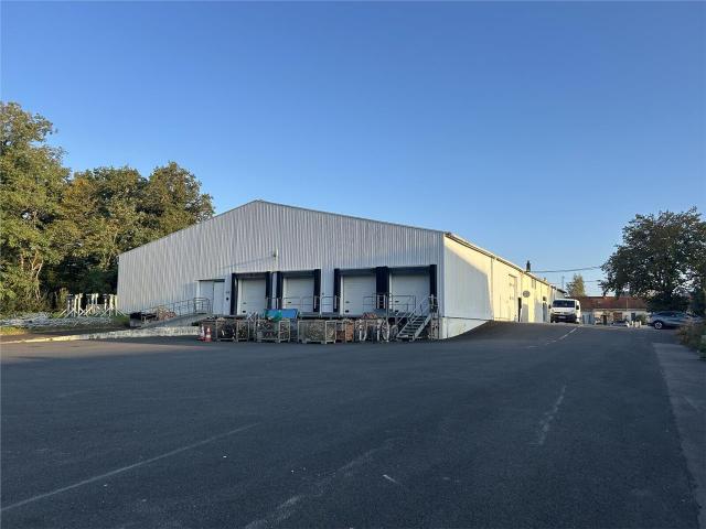 Location local d'activité Vertou Quais et espace extérieur