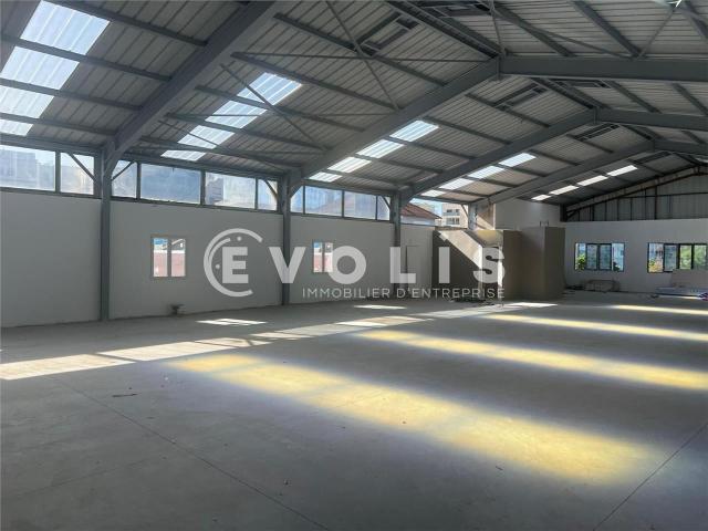 Location local d'activité Villeurbanne Accès direct T3