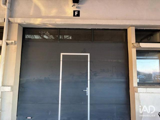 Location Local d'activités 202 m²