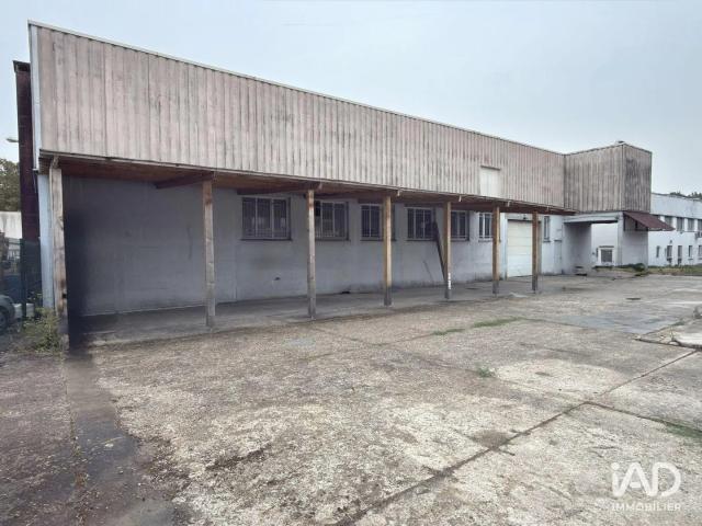 Location Local d'activités 500 m²