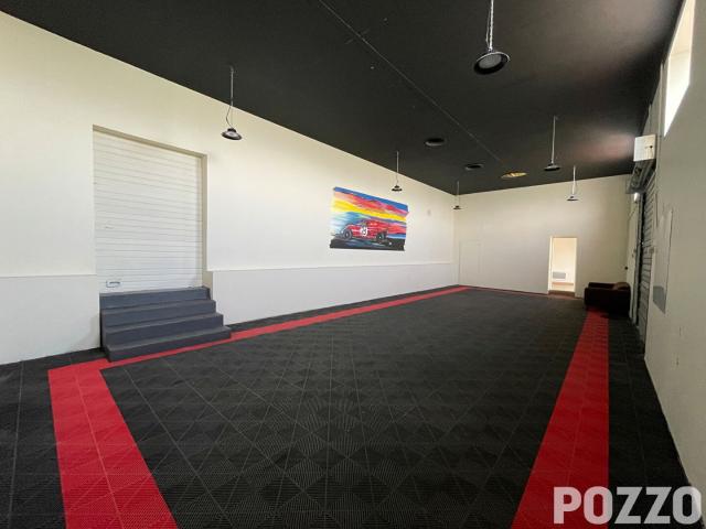 Location Local Donville Les Bains 103 m2