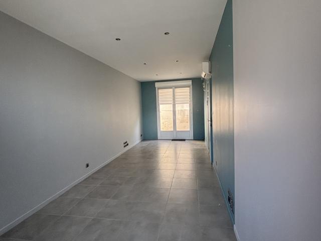 Location LOCAL FIBRE CENTRE VILLE DE VILLEFRANCHE DE LAURAGAIS 25M² LIBRE