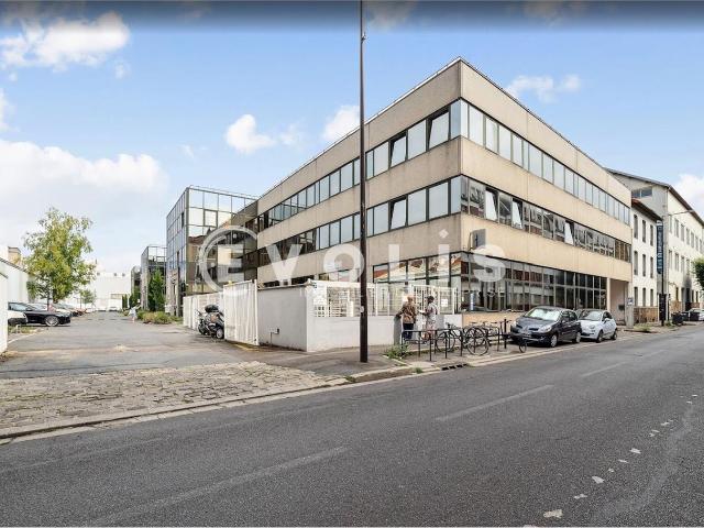 Location locaux d'activité Ivry sur Seine Accès métro RER