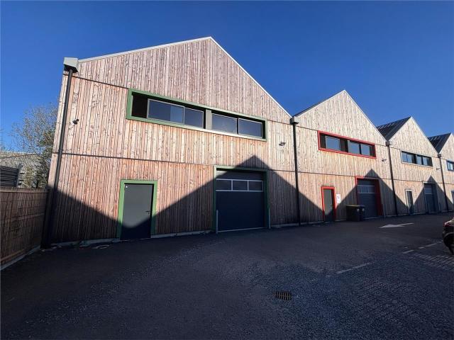Location locaux d'activité Saint Herblain Proche zone Atlantis