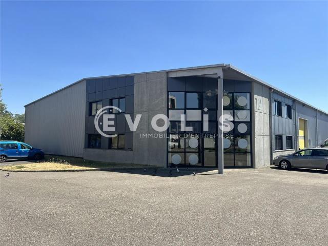 Location locaux d'activité Vaulx en Velin Parc sécurisé
