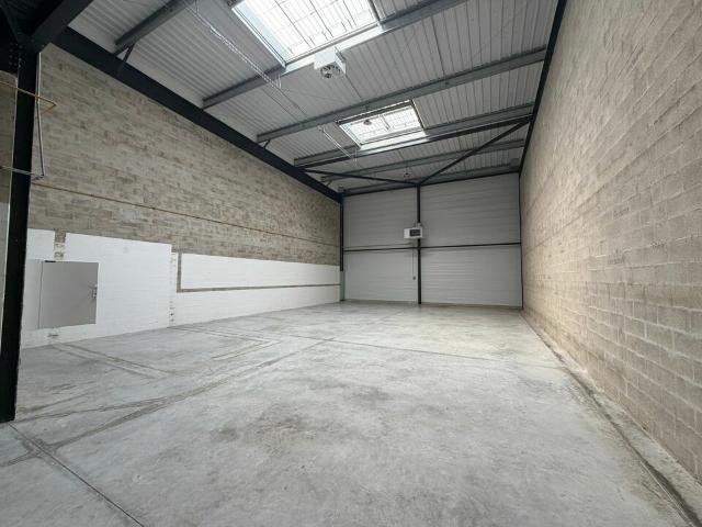 Location locaux neufs Bailly Romainvilliers Sortie A4