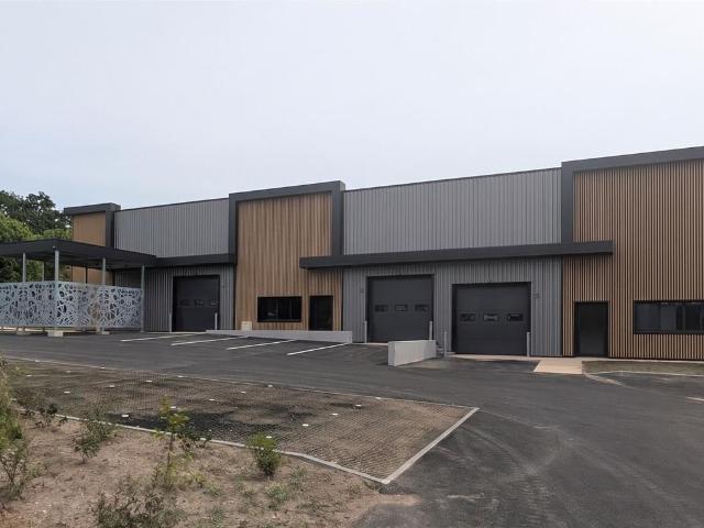 Location locaux Saint Avé Accès direct grands axes
