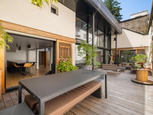 Location Loft familial avec patio au coeur de Foch à LYON 242 m2 Espaces Atypiques LYON