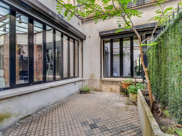 Location loft Paris 4 pièces 105m² 2250€ | Auburtin Immobilier
