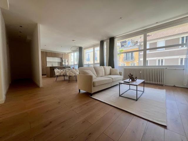 Location Loft 3 pièces 98.09 m2 Tarbes
