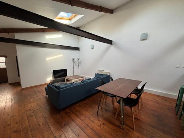 Location Loft 4 pièces 96 m2 Saint André lez Lille