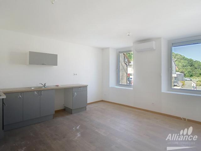 Location LOUE F3 1ER ETAGE | Alliance Groupe Immobilier