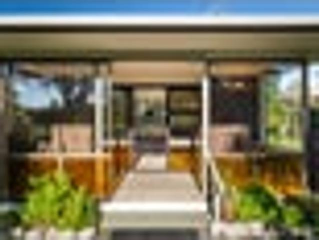 Location, Low Maintenance and Lifestyle!