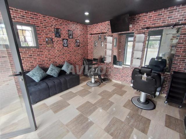 Location magasin gérance 18 m2 Hay inara