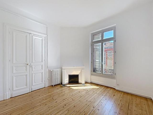 Location Magnifique T5 de 135 m² rue Croix Baragnon, 31